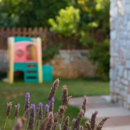Vicina - In Platanias And 4min By The Chania (Crete)