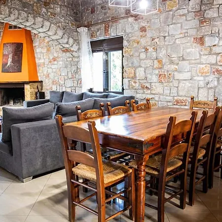 Villa Vicina - In Platanias And 4min By The La Canea