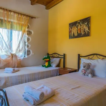 Vicina - In Platanias And 4min By The Вилла