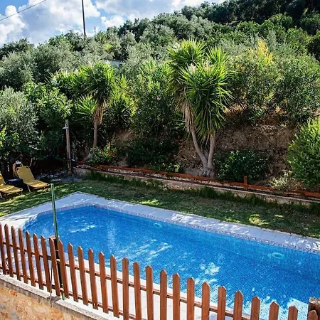 Vicina - In Platanias And 4min By The La Canea