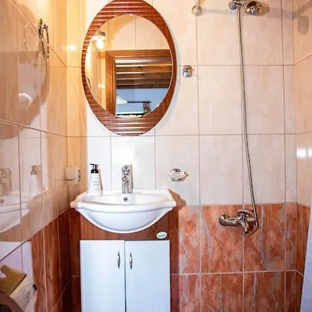 Vicina - In Platanias And 4min By The Chania (Crete)