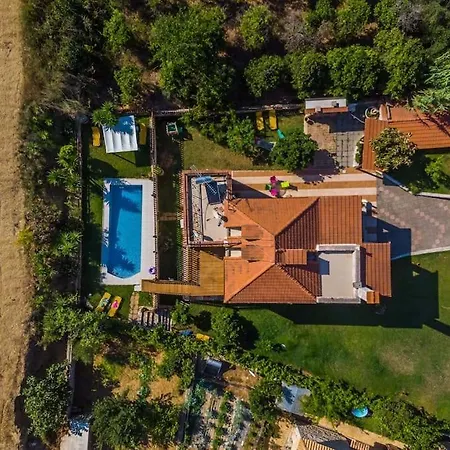 Vicina - In Platanias And 4min By The La Canea