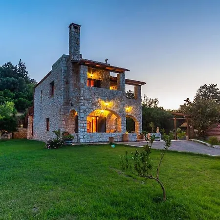 Villa Vicina - In Platanias And 4min By The La Canea