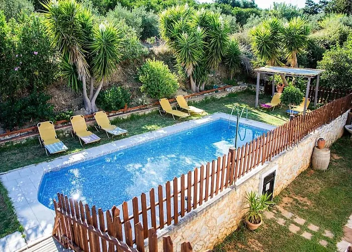 Vicina - In Platanias And 4min By The * 干尼亞