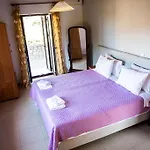 Vicina - In Platanias And 4min By The Villa *