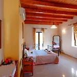 Vicina - In Platanias And 4min By The Chania (Crete)